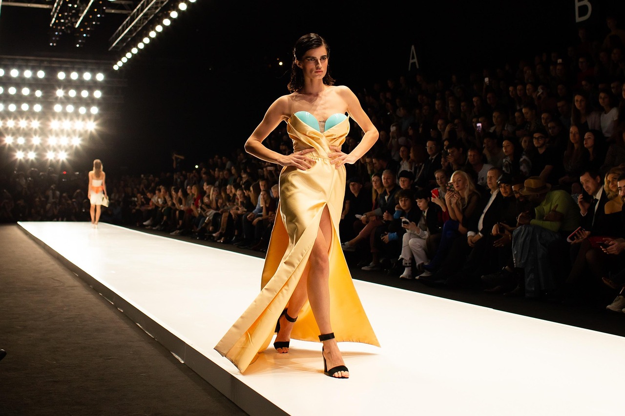 entdecken sie lokale modedesigner und ihre einzigartigen kollektionen. unterstützen sie kreativität und stil aus ihrer region – exklusive mode, nachhaltige trends und originelle designs warten auf sie.