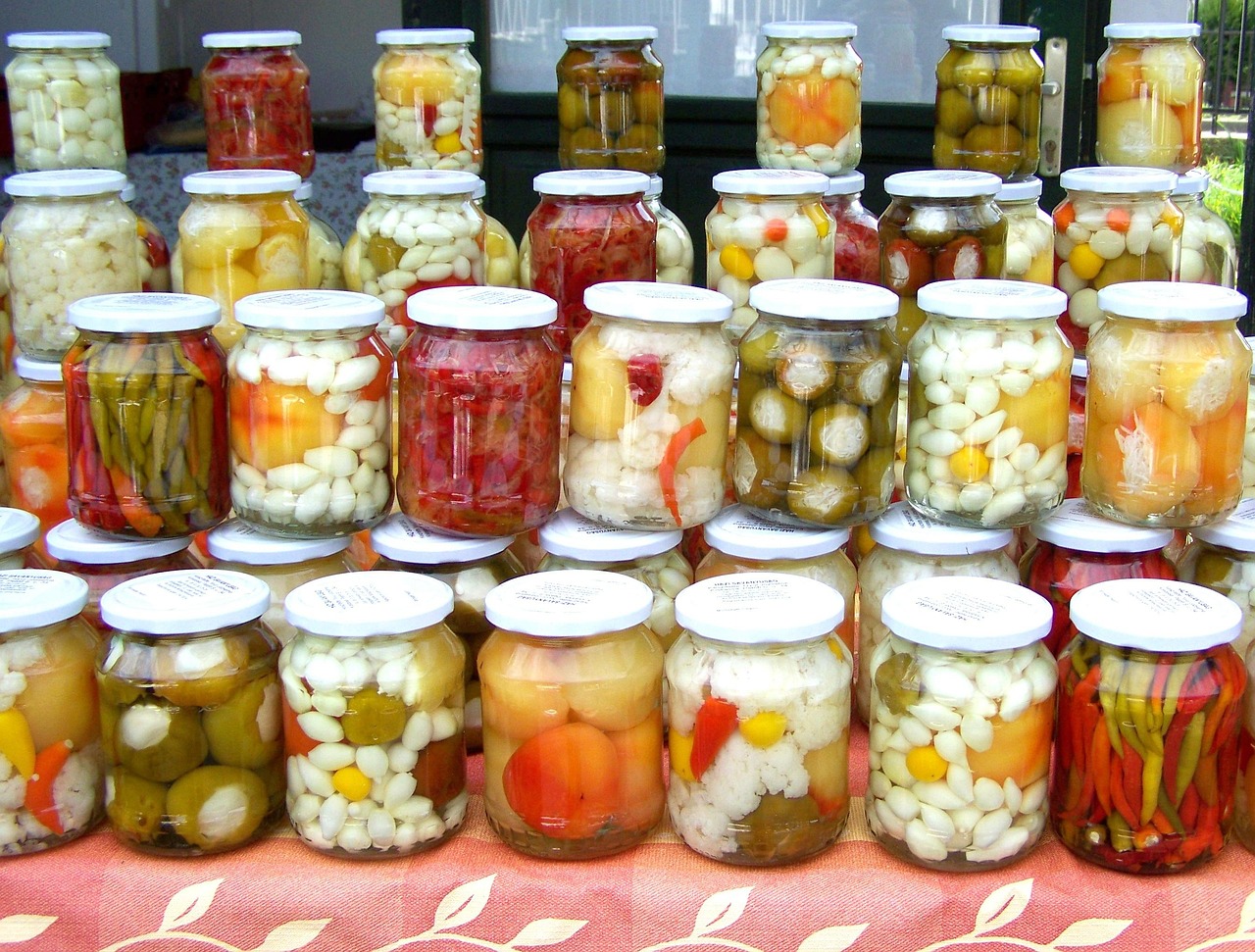 entdecken sie die kunst des einlegens! erfahren sie alles über pickling, traditionelle methoden, rezepte und tipps, um lebensmittel haltbar und geschmackvoll zu machen.